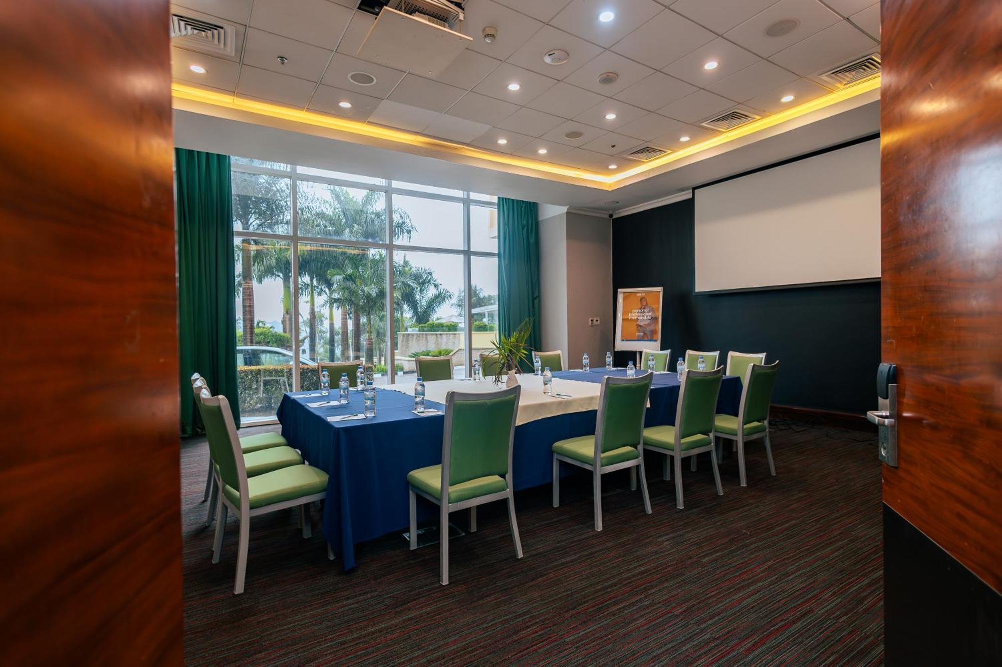 Park Inn By Radisson, Kigali Exterior foto